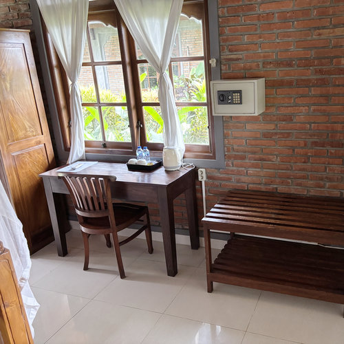 Hotel Bunga Permai Deluxe Room