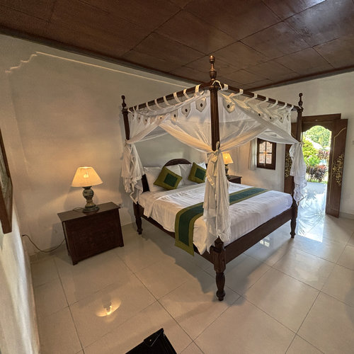 Hotel Bunga Permai Deluxe Room